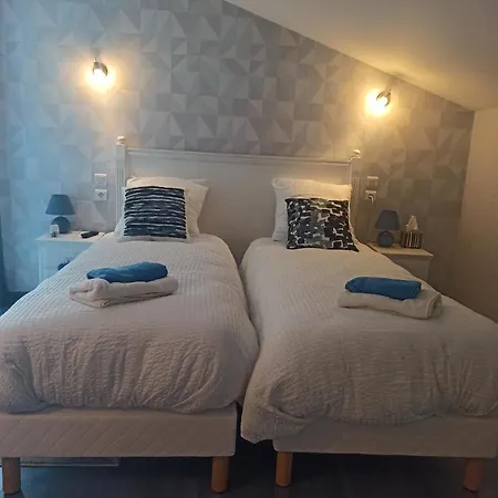 Maison d'hôtes Les Peyres Lamothe-Landerron